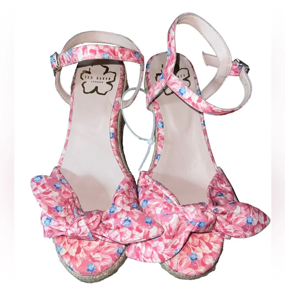 ✅Women's Ted Baker London Bryah New Romance Wedge Sandal - Picture 8 of 13